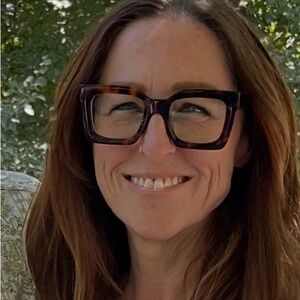 Meet your Posher, Leah